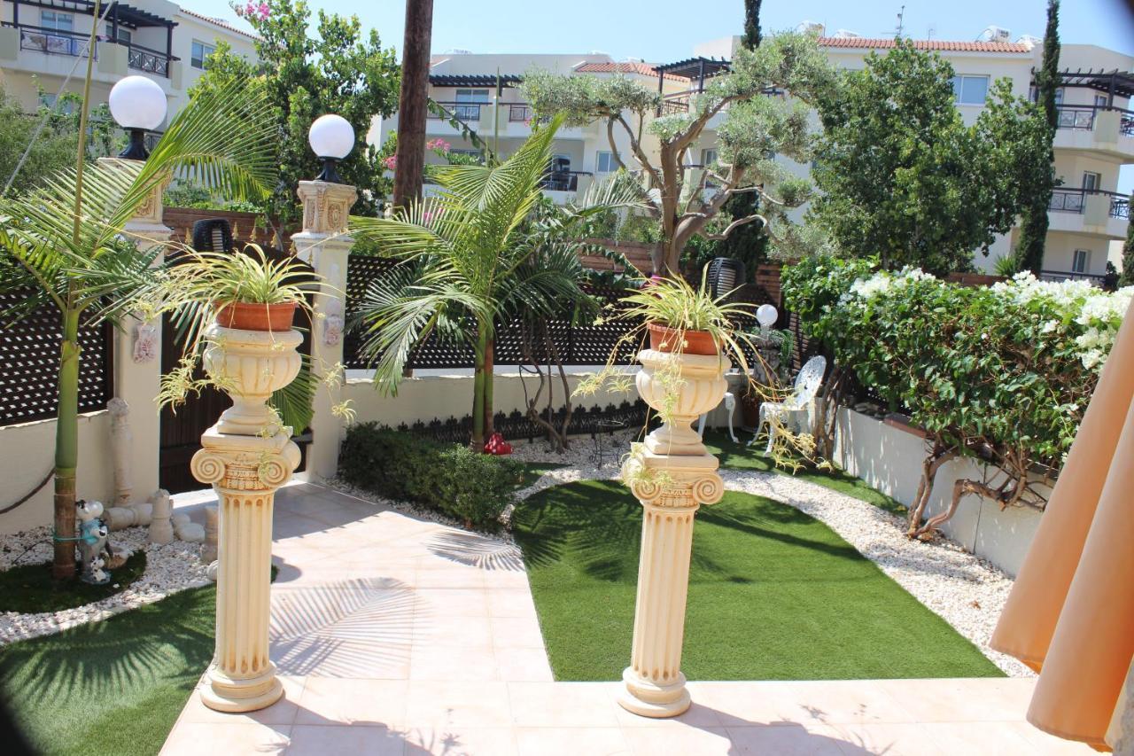 Ivoton Home Paphos Exteriör bild