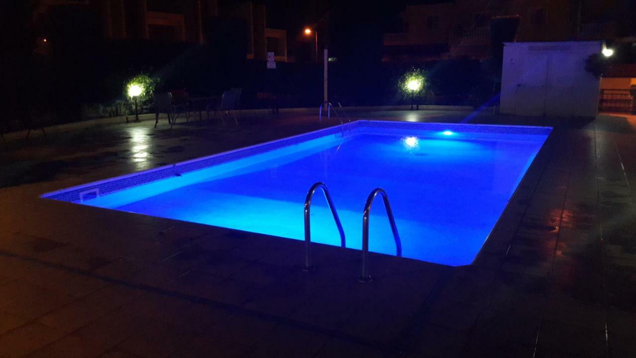 Ivoton Home Paphos Exteriör bild